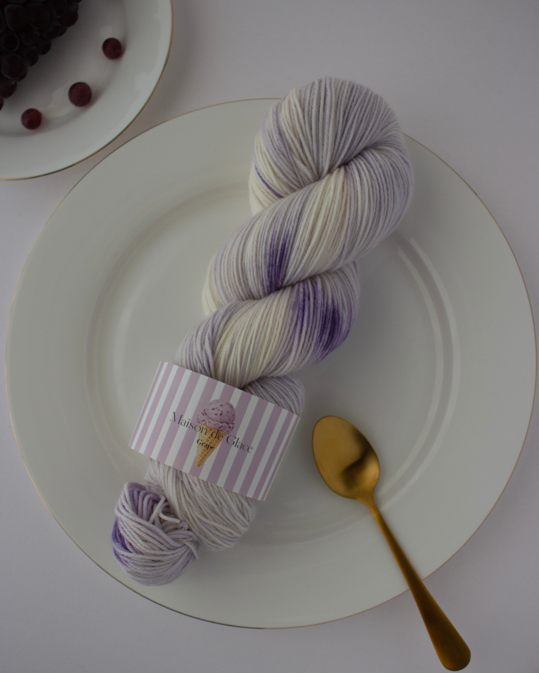 Maison de Glace - Grape 〈sock yarn〉