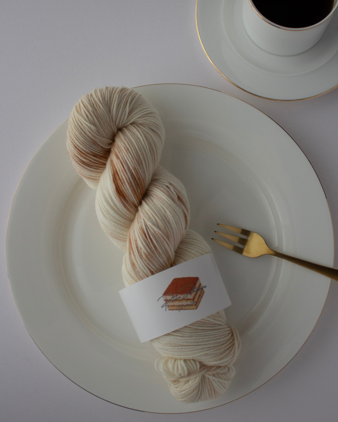 Petite Pâtisserie – tiramisu 〈sock yarn〉