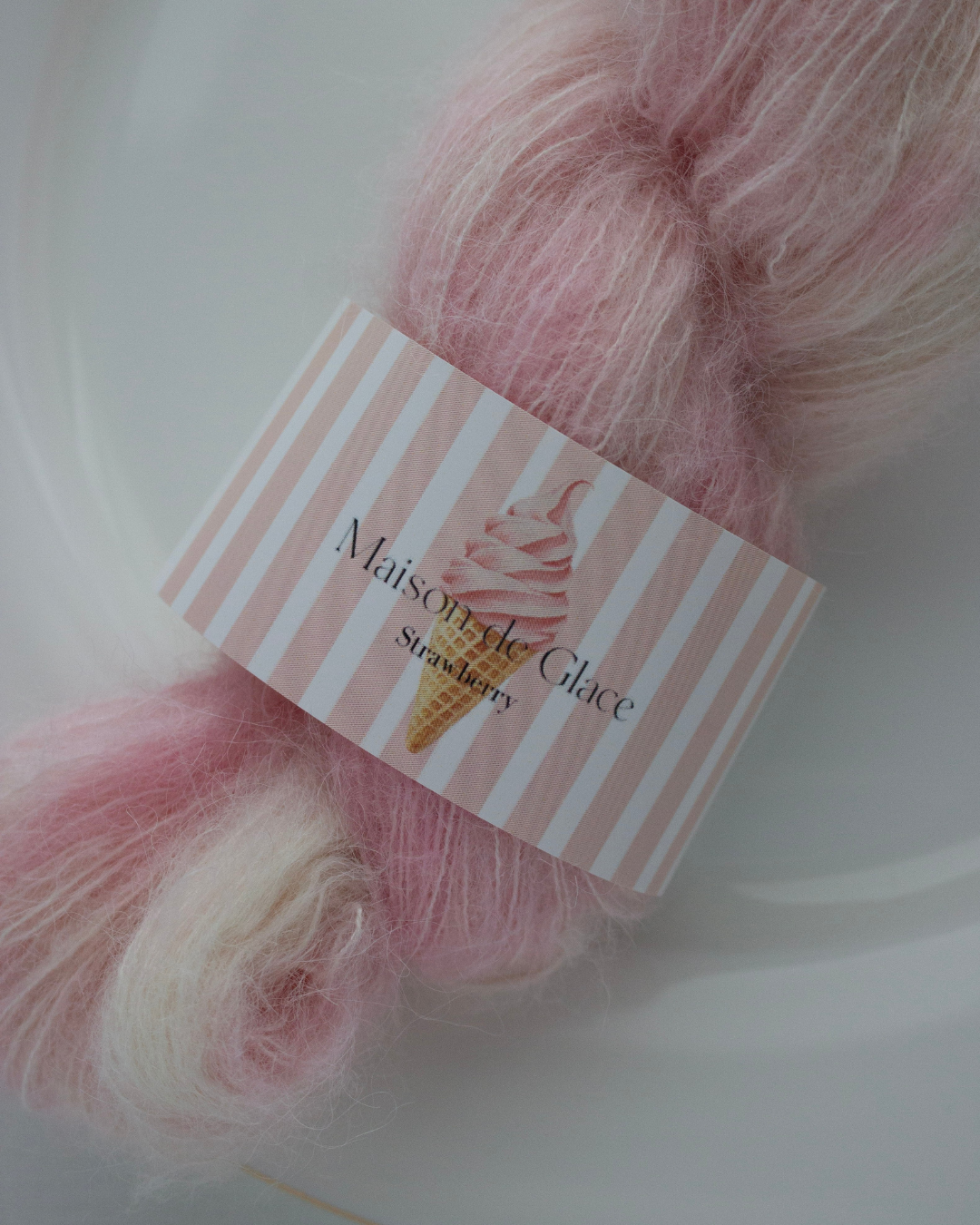 Soft Cream – Strawberry 〈suri silk〉
