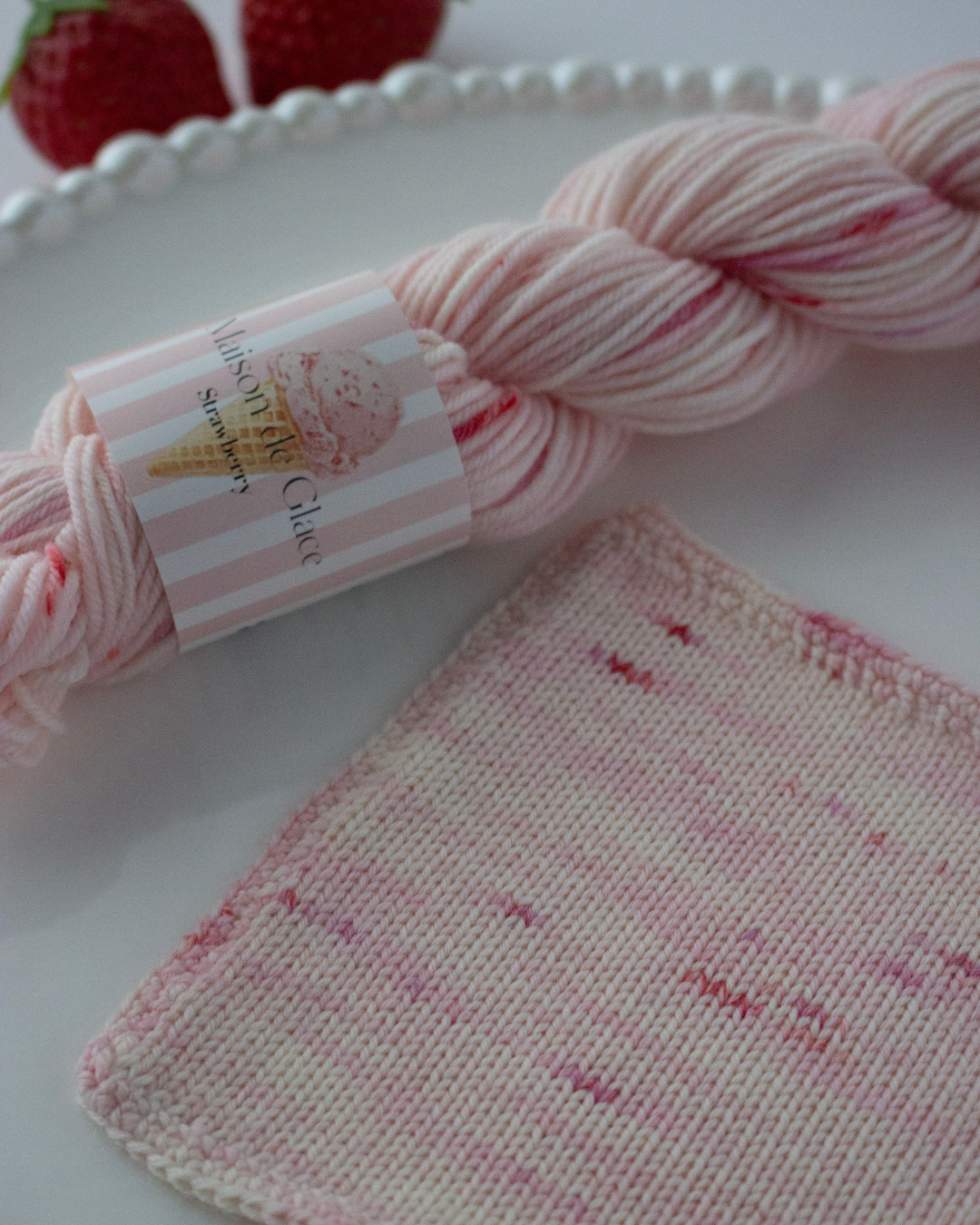 Maison de Glace - Strawberry mini 〈sock yarn〉