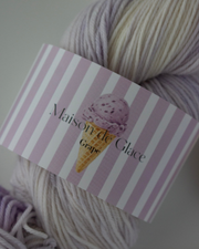Maison de Glace - Grape 〈sock yarn〉