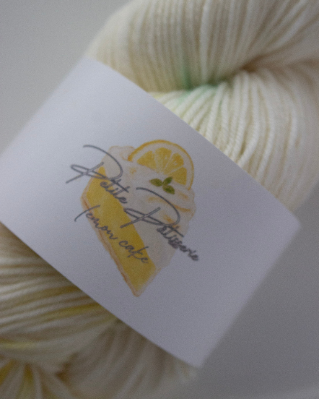 Petite Pâtisserie – lemon cake 〈sock yarn〉