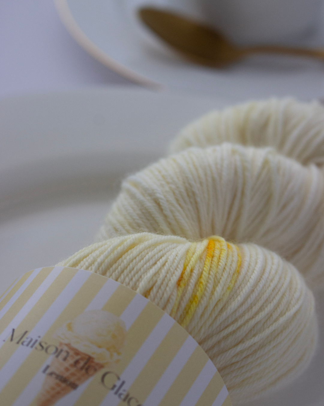 Maison de Glace - Lemon 〈sock yarn〉
