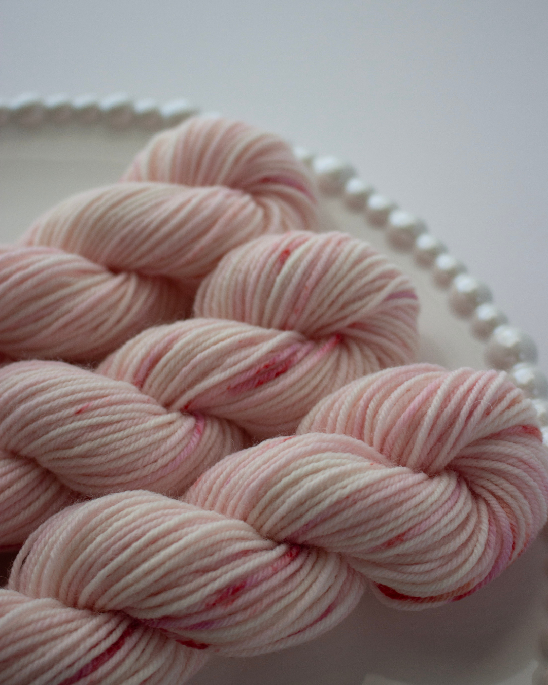 Maison de Glace - Strawberry mini 〈sock yarn〉