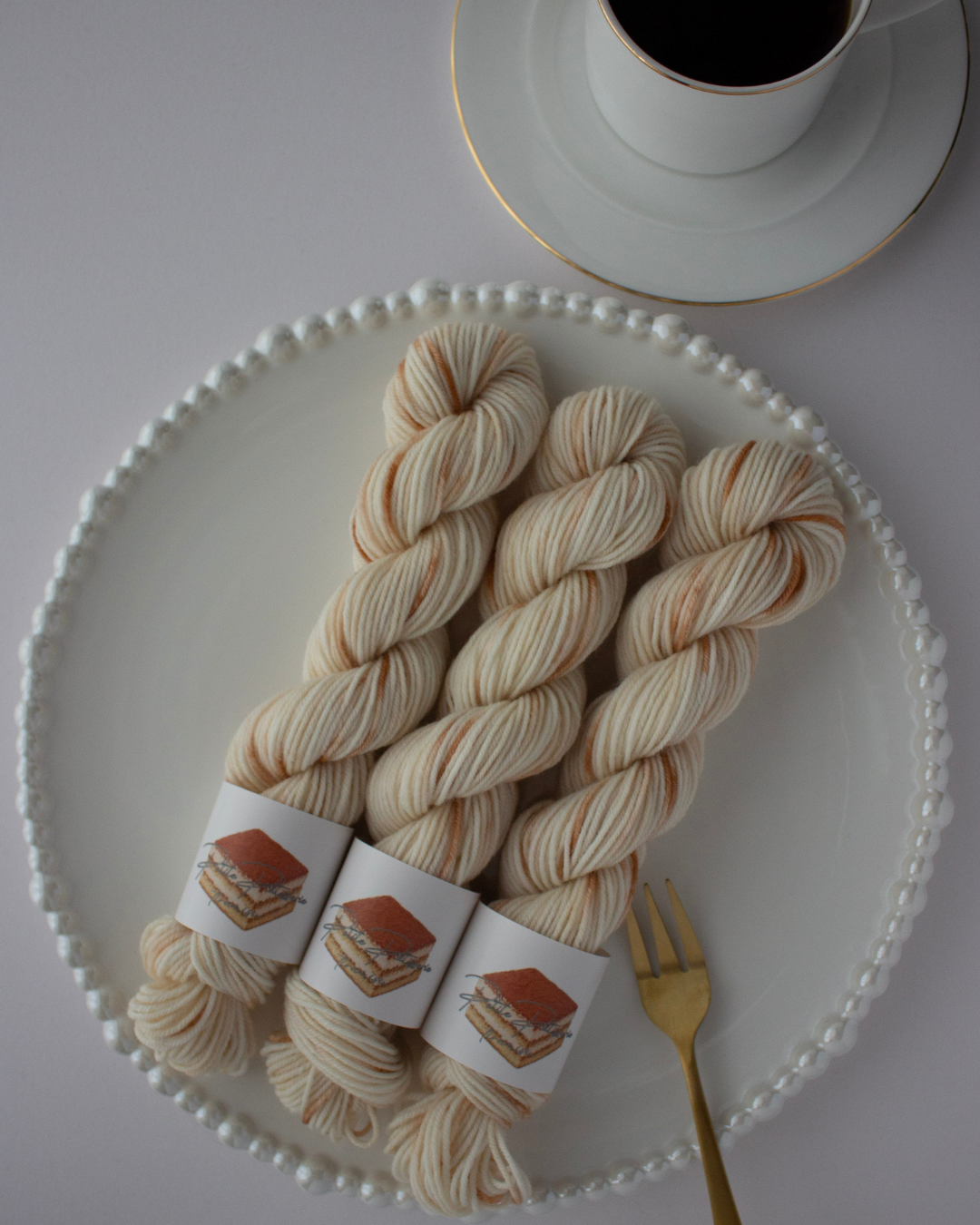 Petite Pâtisserie – tiramisu mini〈sock yarn〉