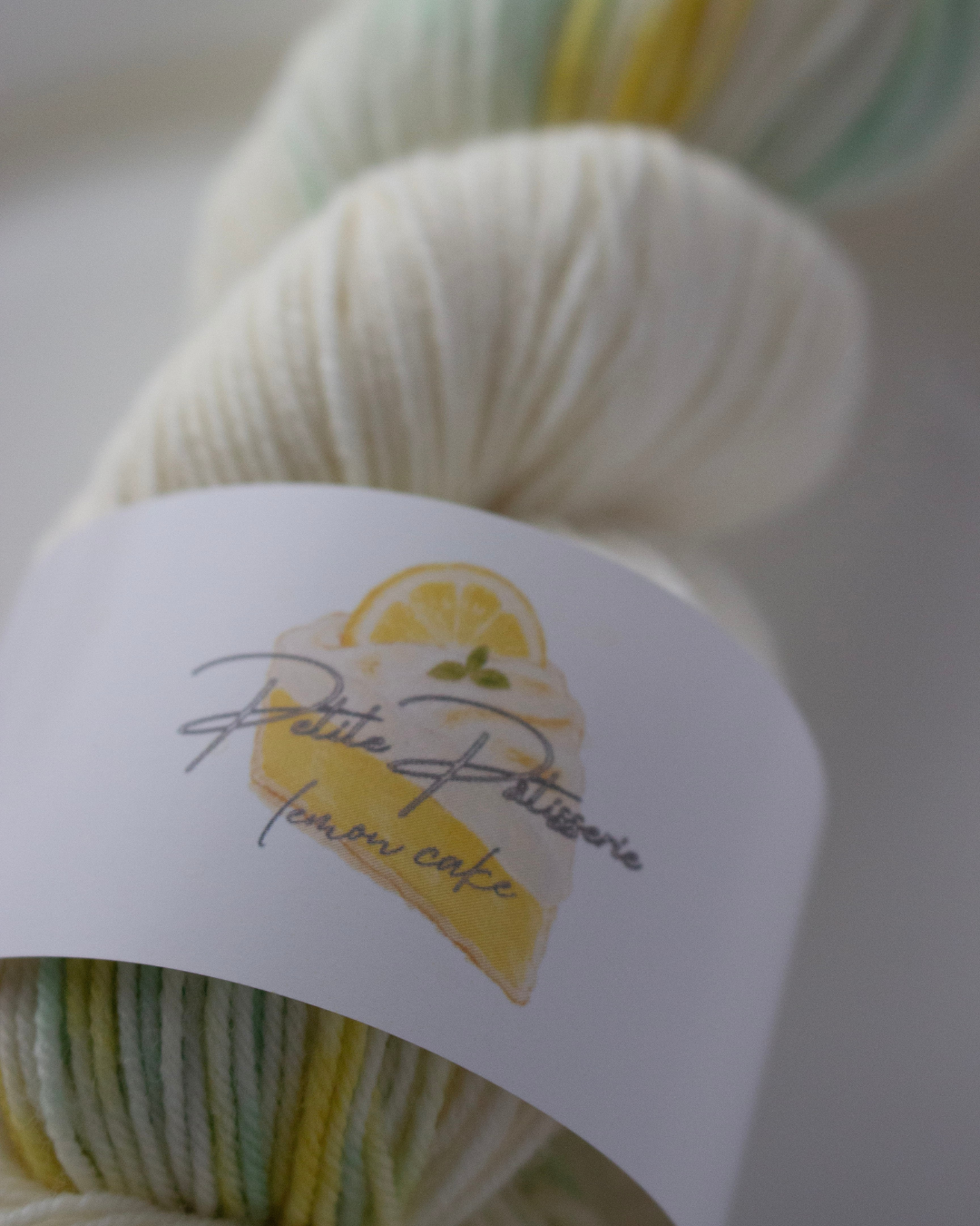 Petite Pâtisserie – lemon cake 〈sock yarn〉