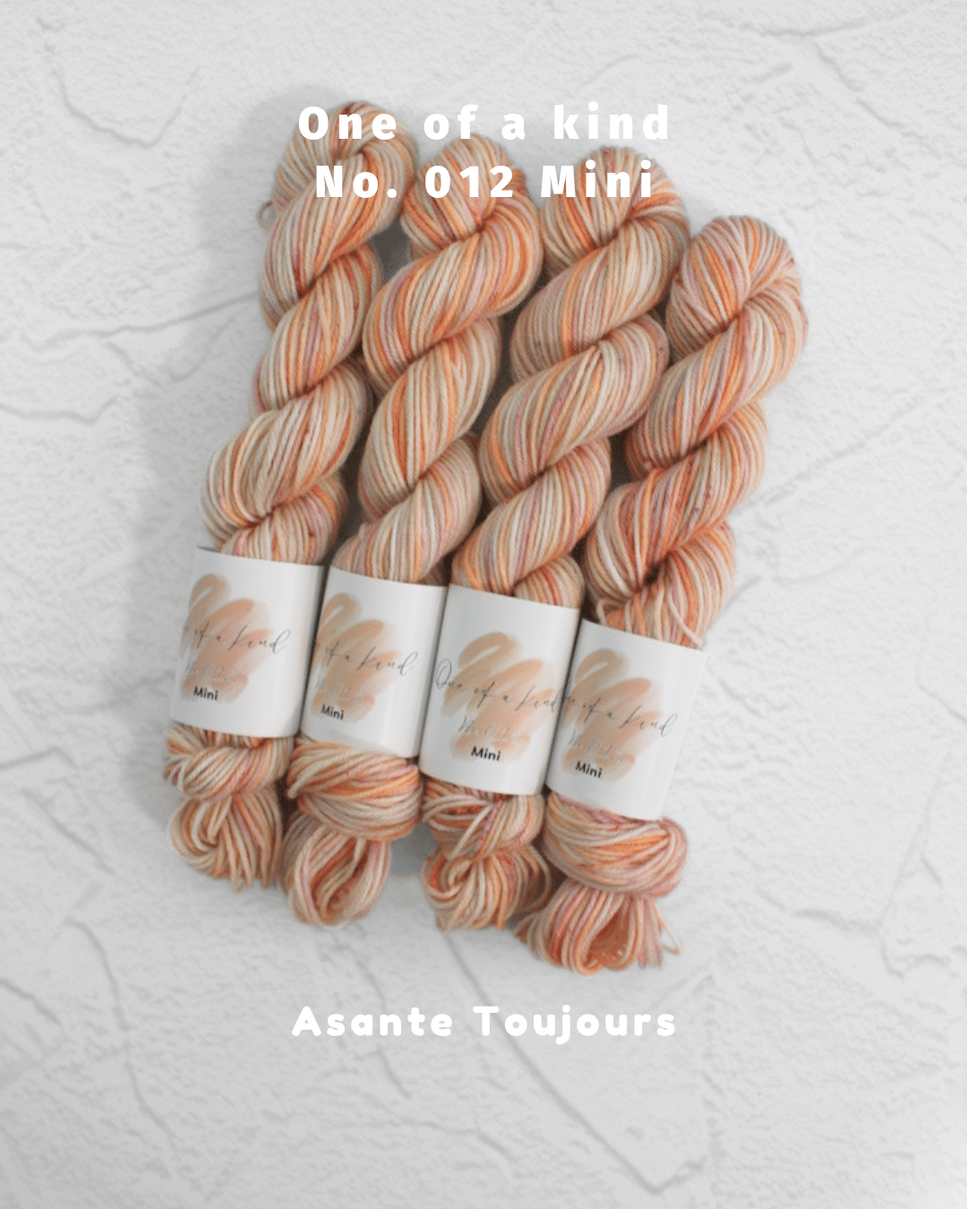One of a kind 「No.012 Mini」〈wool yarn〉