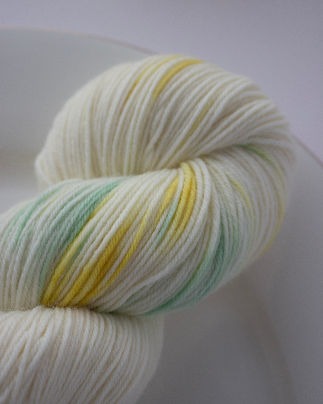 Petite Pâtisserie – lemon cake 〈sock yarn〉