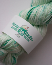 Cream Soda – melon green 〈sock yarn〉
